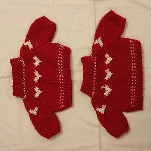 Sweater with hearts for stuffed animal.